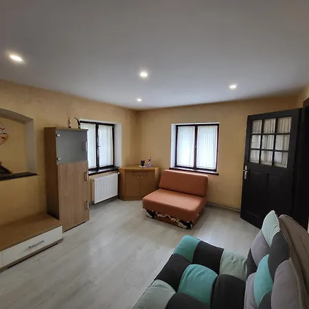 Under Rock Guesthouse